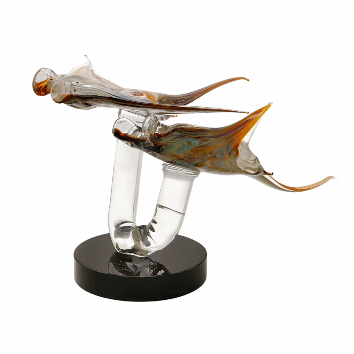 Scultura mante vetro calcedonio Murano - dettaglio artigianale italiano