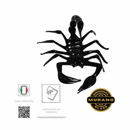 Scorpione Nero in Vetro di Murano – Miniatura Artistica Lavorata a Lume